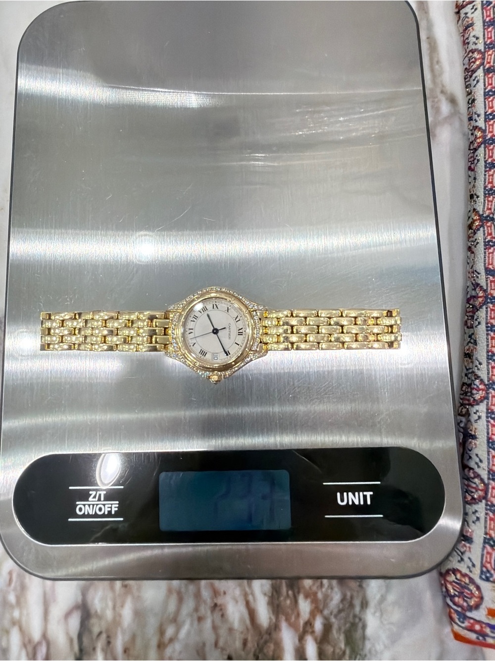 Cartier 18 karat Gold Cougar Watch with White Dial, Blue Hands and diamonds. - Picture 14 of 14